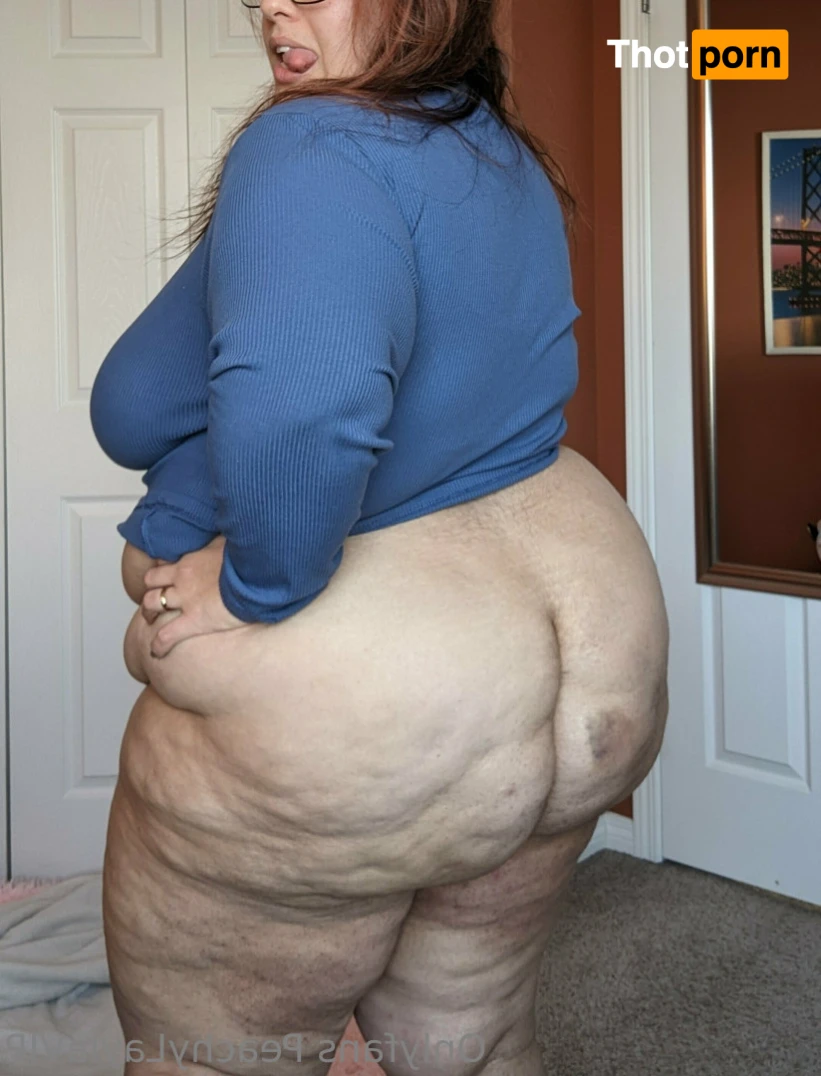 PeachyLayla 14997607