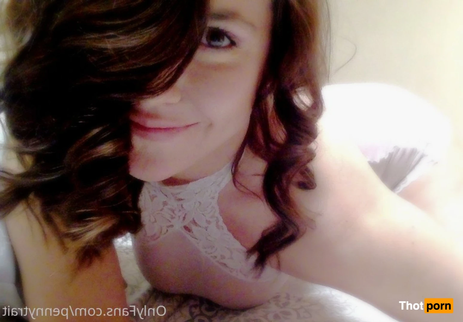 Penny Trait 14987600