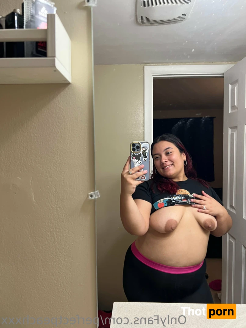 ✨Thee Fat Princess ✨ 14965933