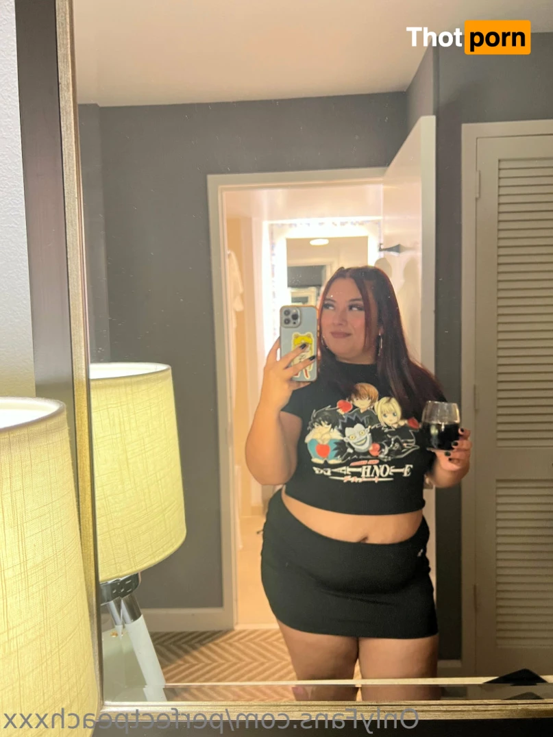 ✨Thee Fat Princess ✨ 14966000