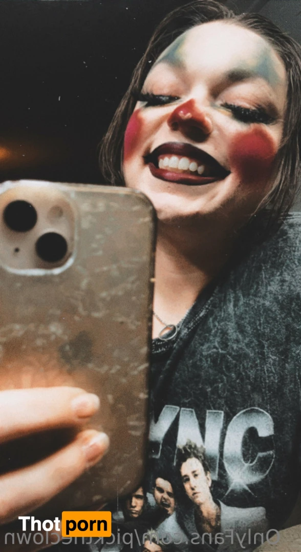 Pickles the Clown 🤡 11156754