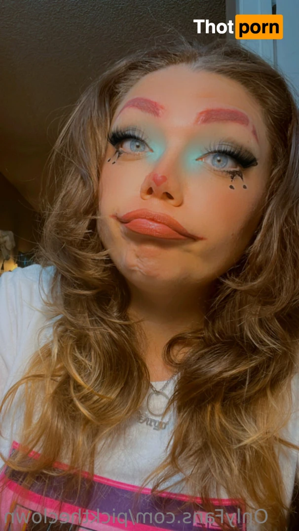 Pickles the Clown 🤡 11160943