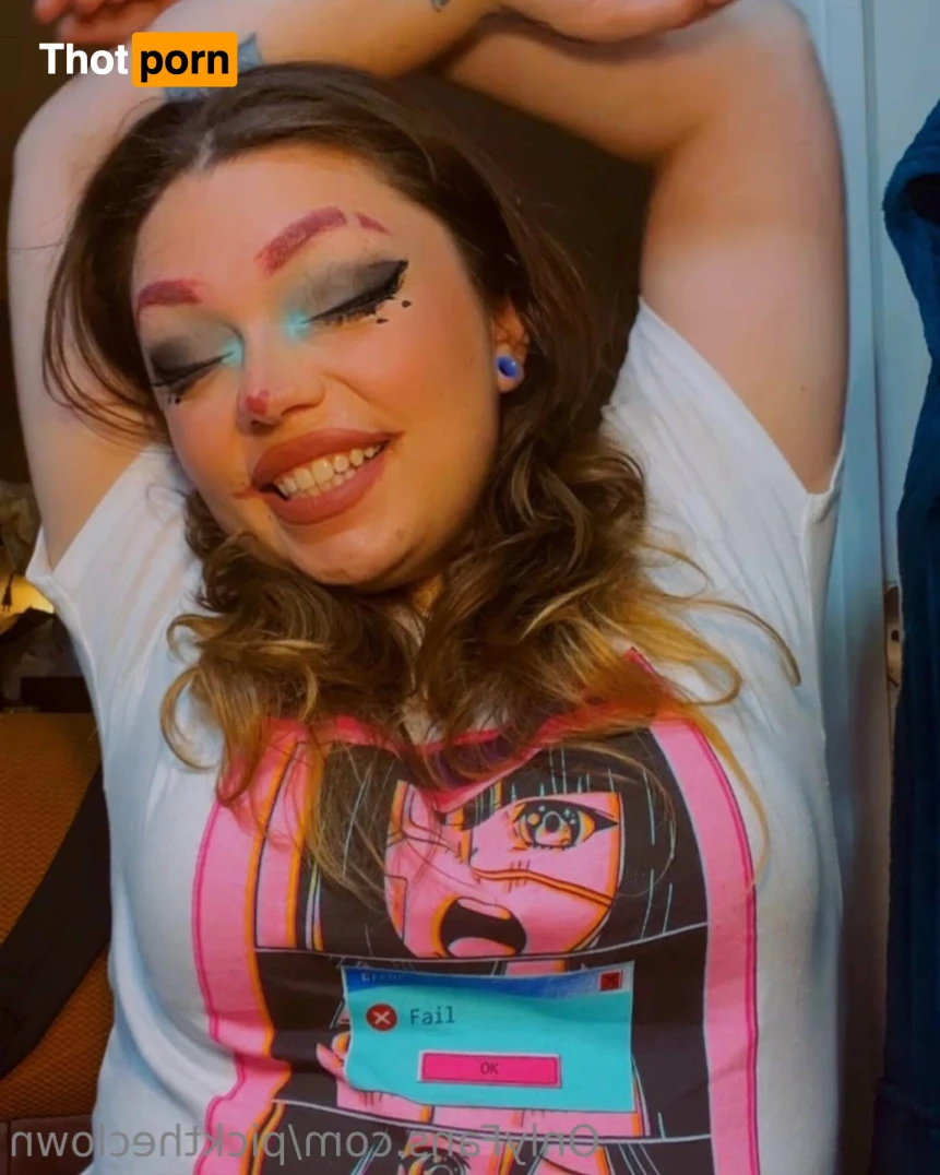 Pickles the Clown 🤡 14946387