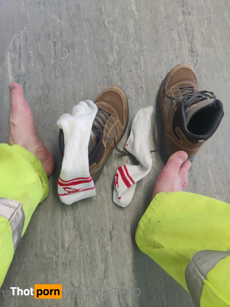 PiggyBuilder 14939540