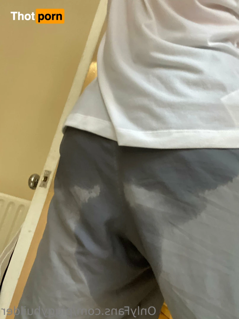 PiggyBuilder 14940714