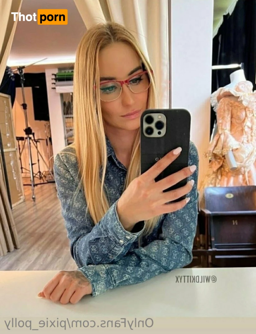 Polly🧚💜 14800072