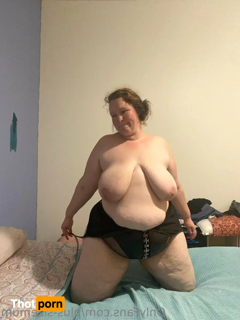 Plus-sizemum 14723601