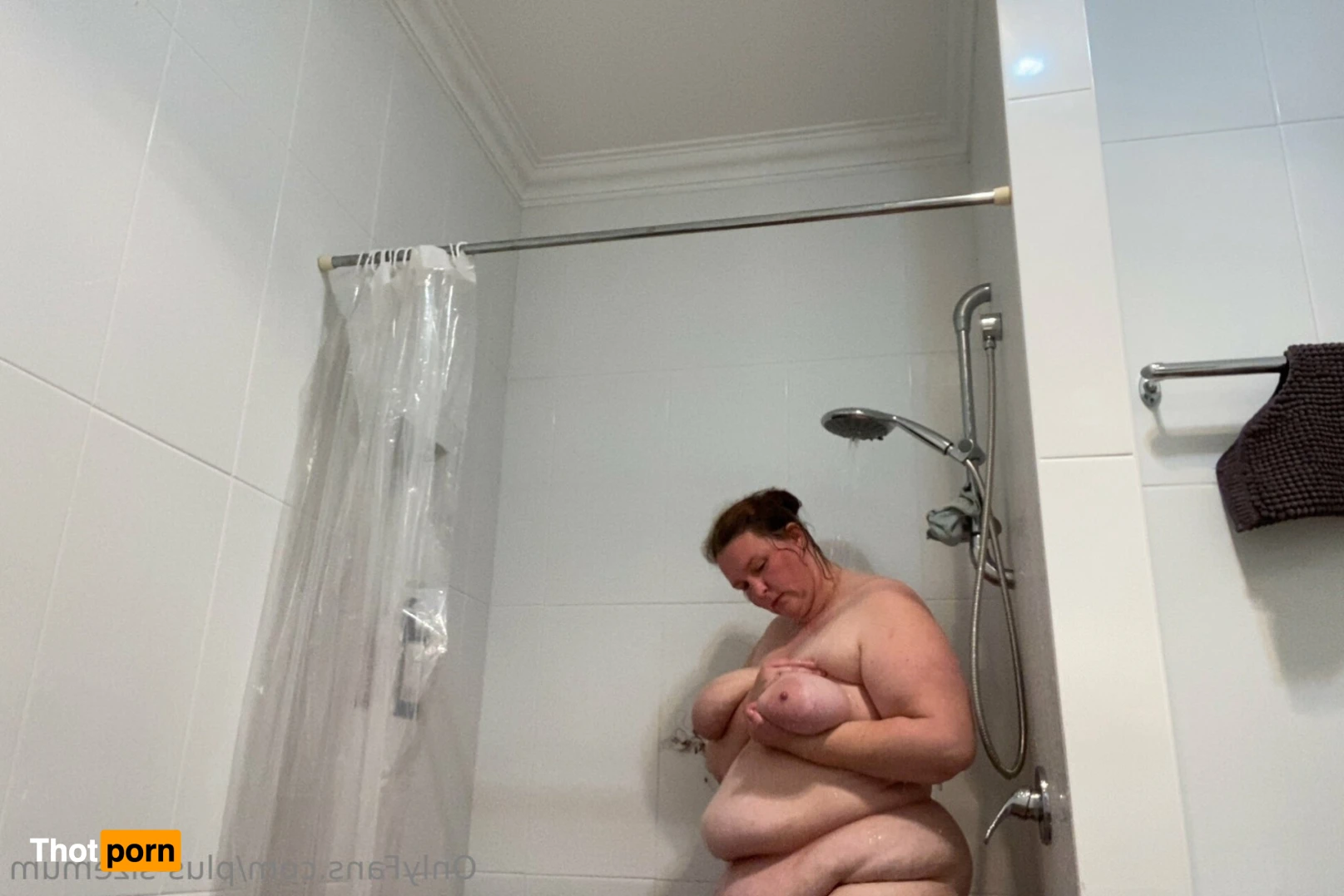 Plus-sizemum 14723725