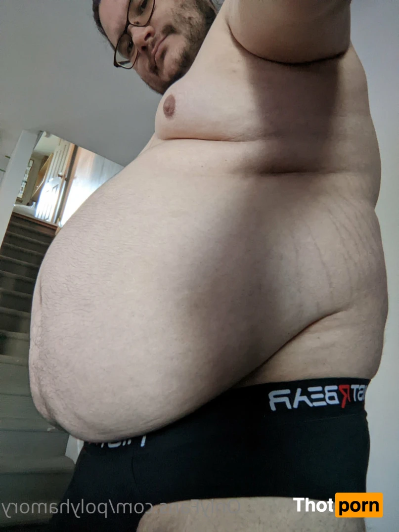 polyhamorous 14675785