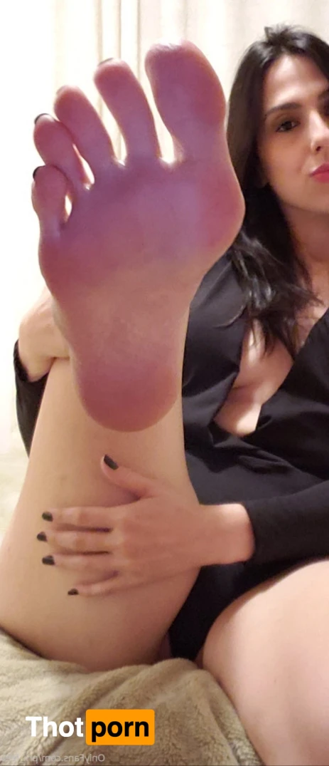 ⭐ Prii Feet 14487025