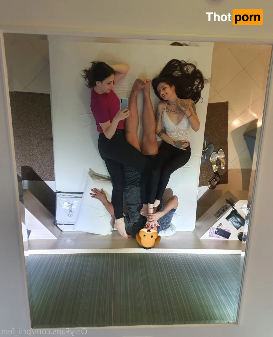 ⭐ Prii Feet 14487533