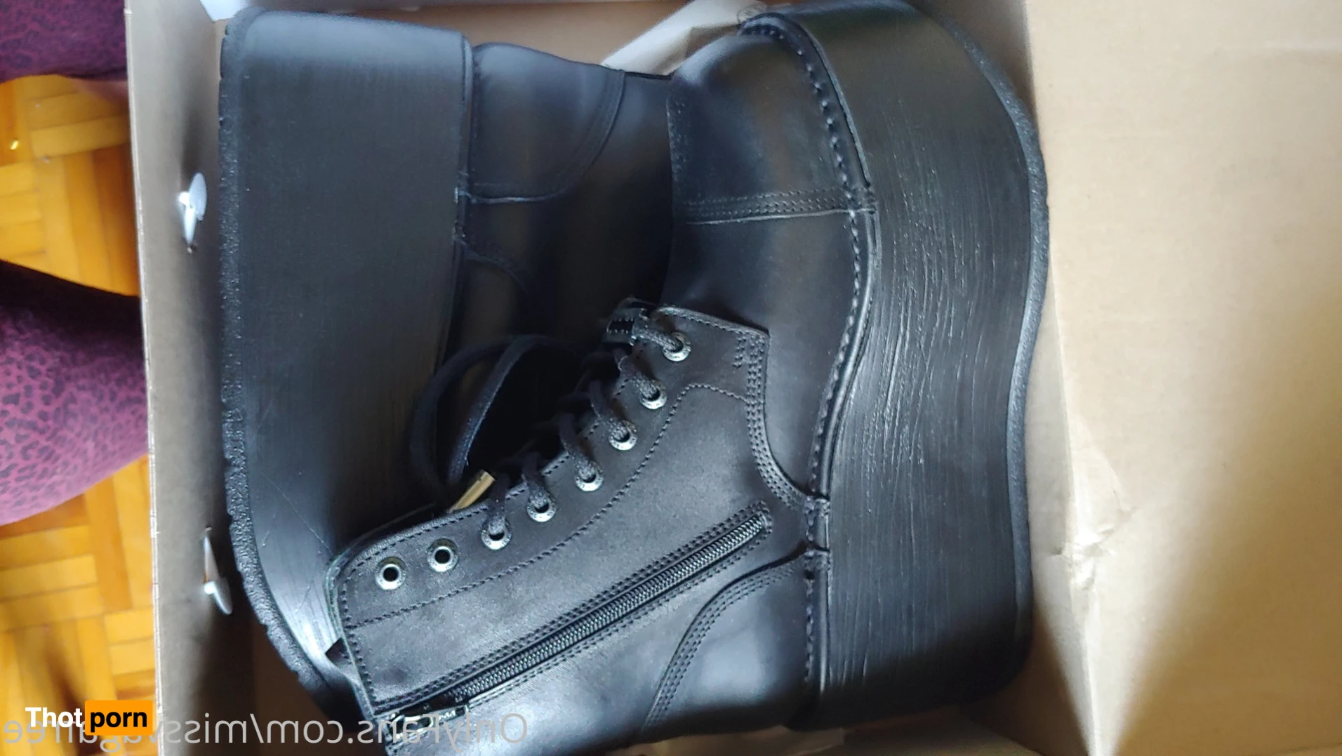 ⚡BBW PUNK FARTS⚡ Free! 14346491