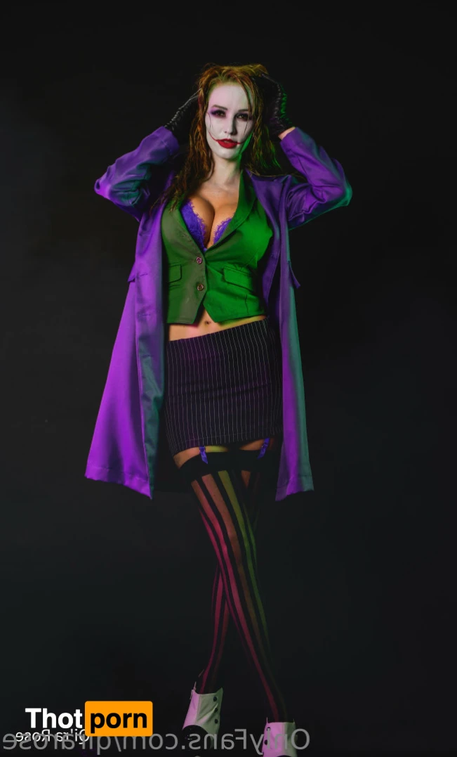 Qi’ra Rose 🌹 14327070