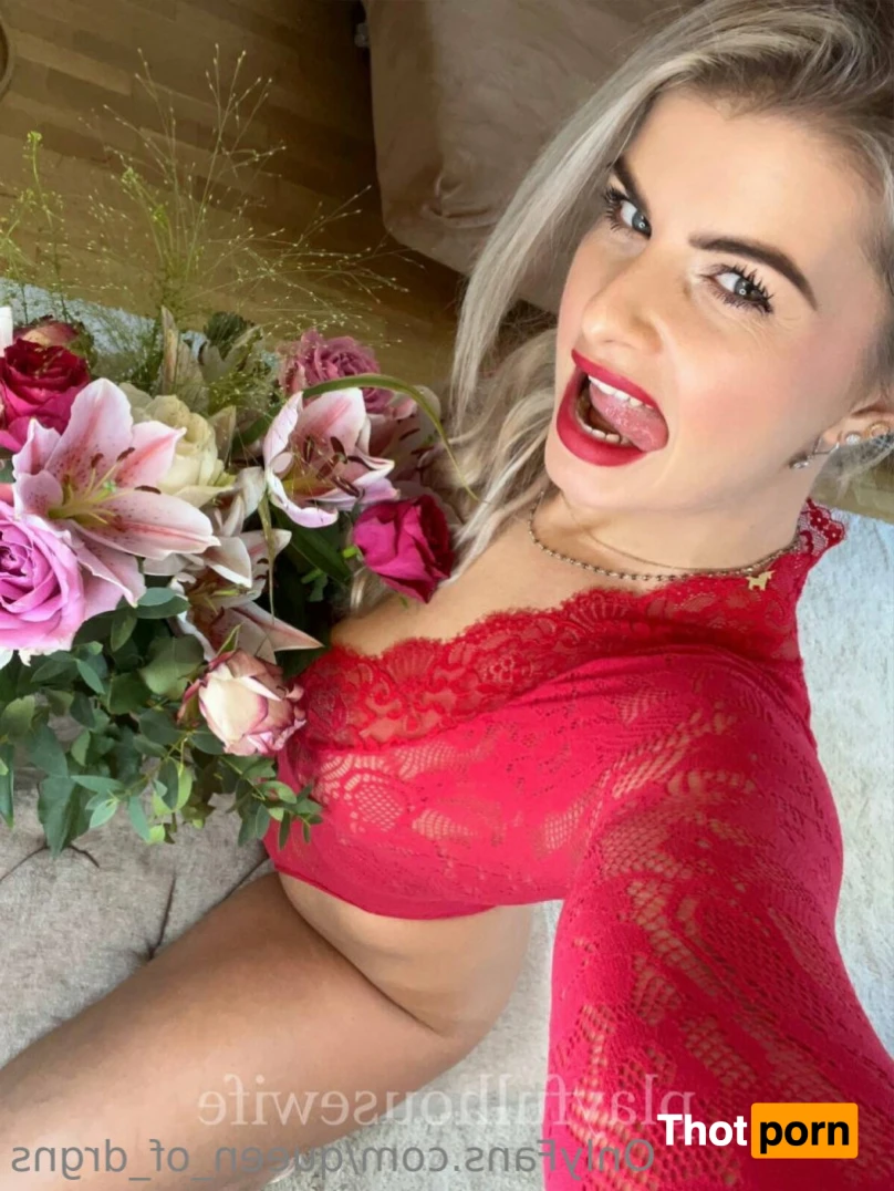 BiSexTrisha 11256939