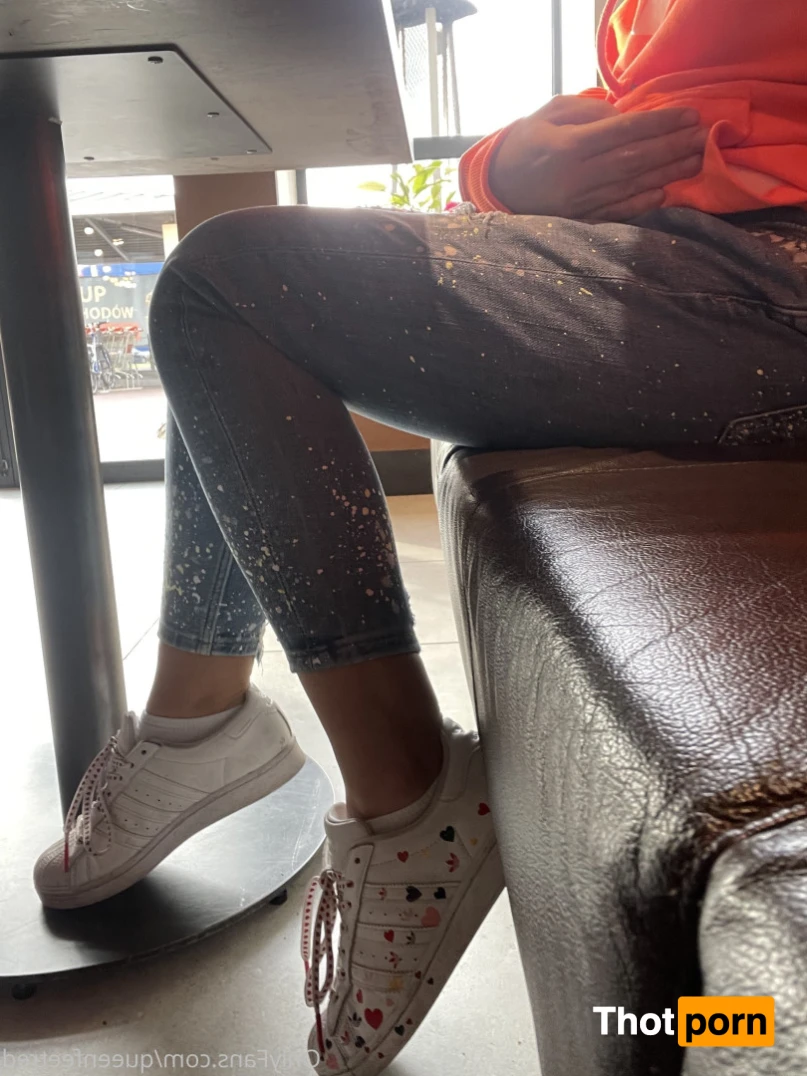 Queenfeetred 14231991