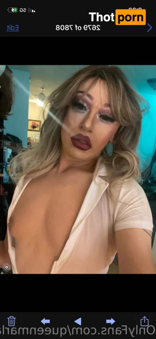 Queen Marla 14117780