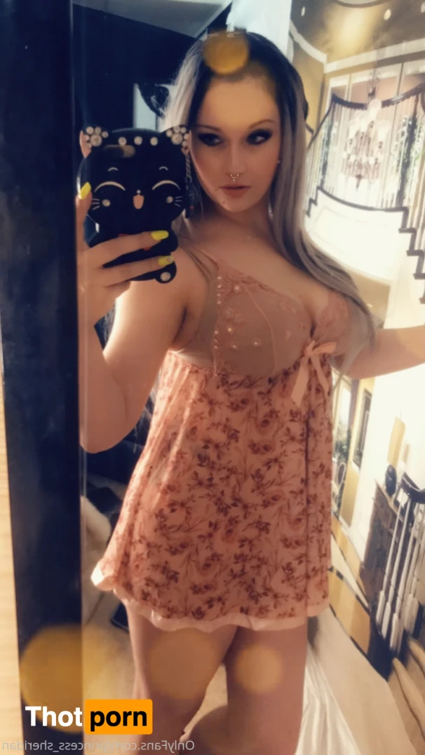 QueenSheridan 14115399