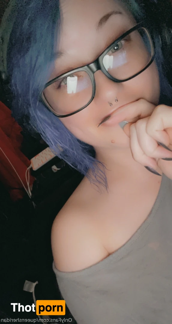 QueenSheridan 14115623