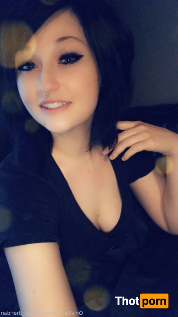 QueenSheridan 14116188