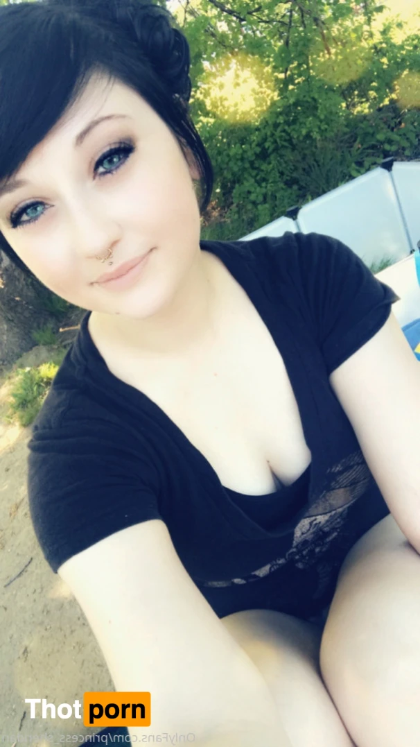 QueenSheridan 14116194