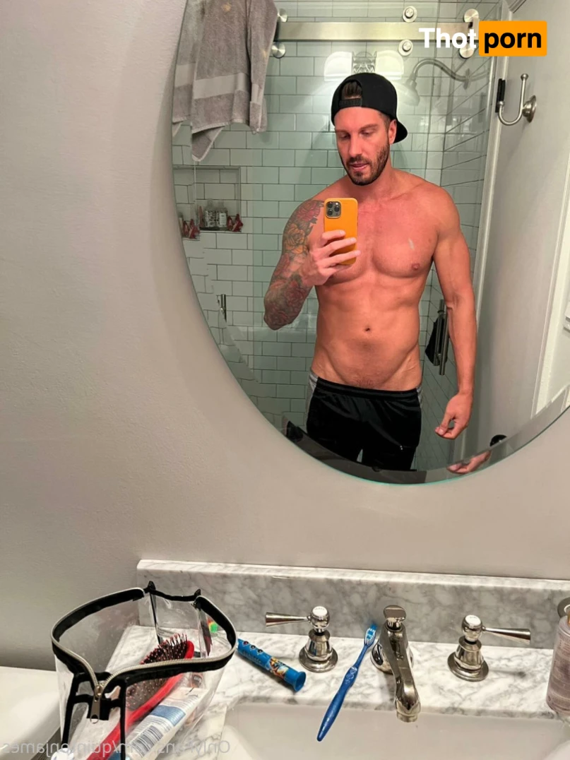 Quinton James XXX 14107504