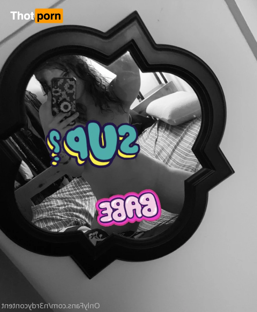 Rosebud 🌹 14081588