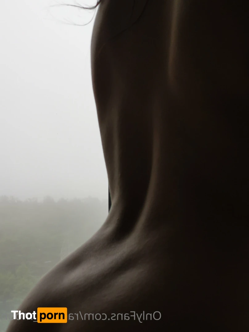 Rachael Moon 🌙 14076757