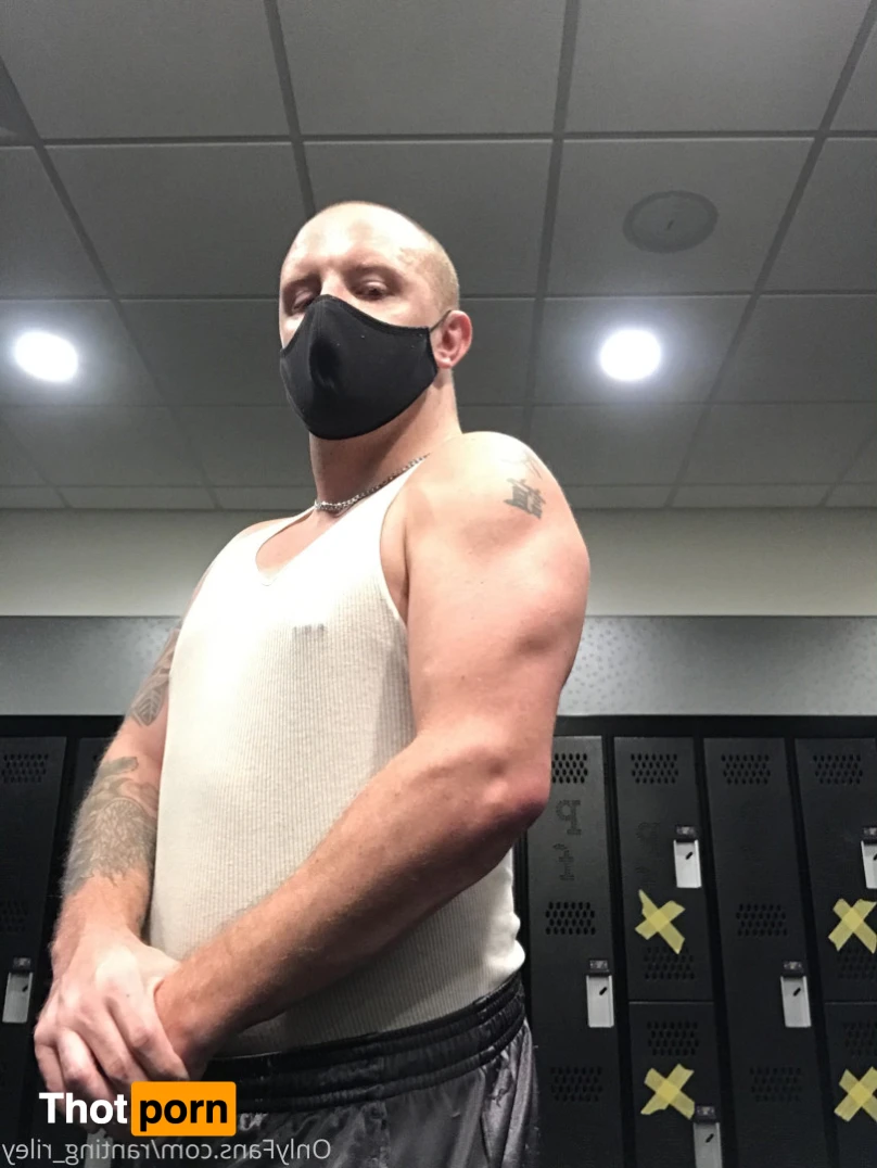 RantingRiley 13814115