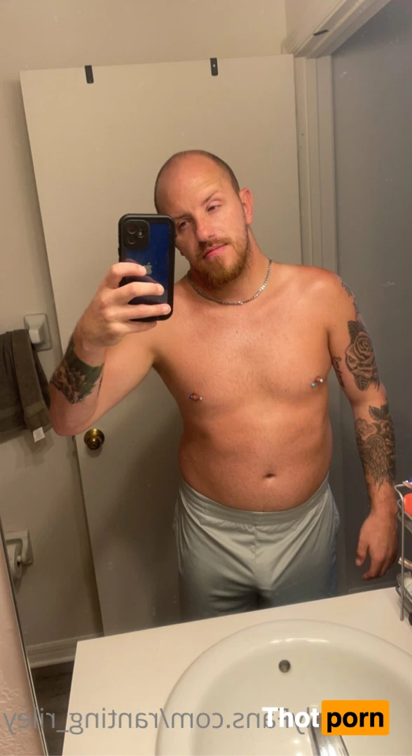 RantingRiley 13814178