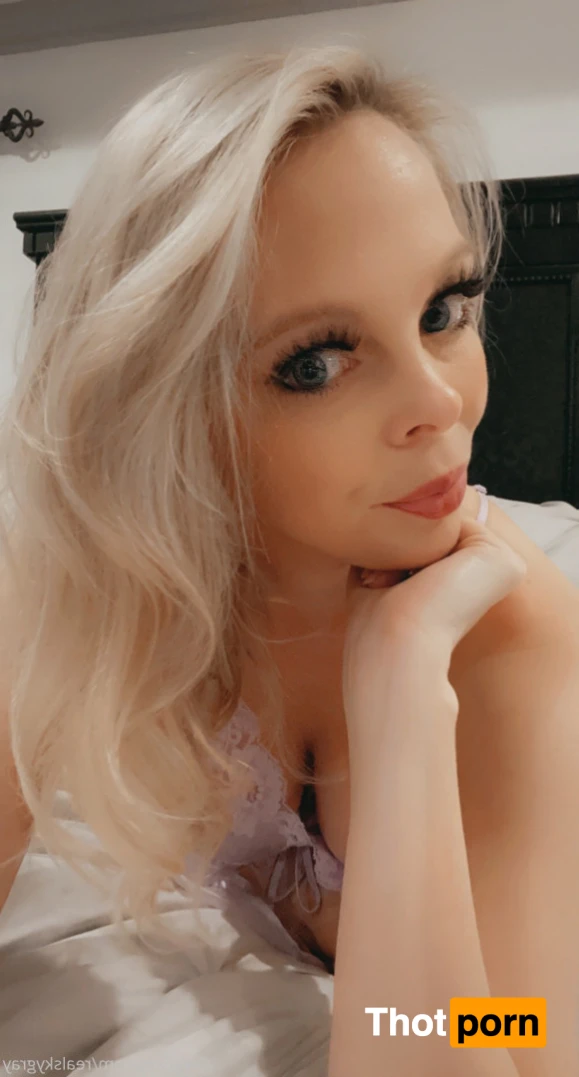 TheRealSkylerGray 13632670