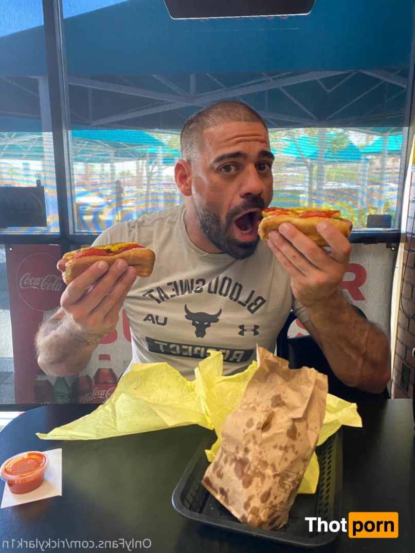 ricky larkin ♉️ 13449349