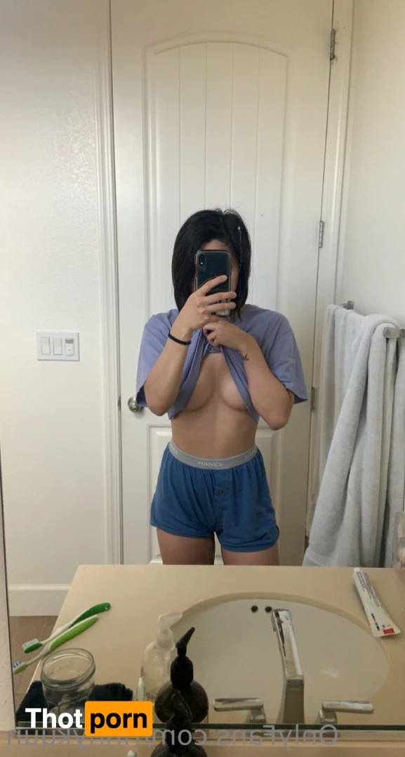 Rinny’s Video Store ♡ 13330116