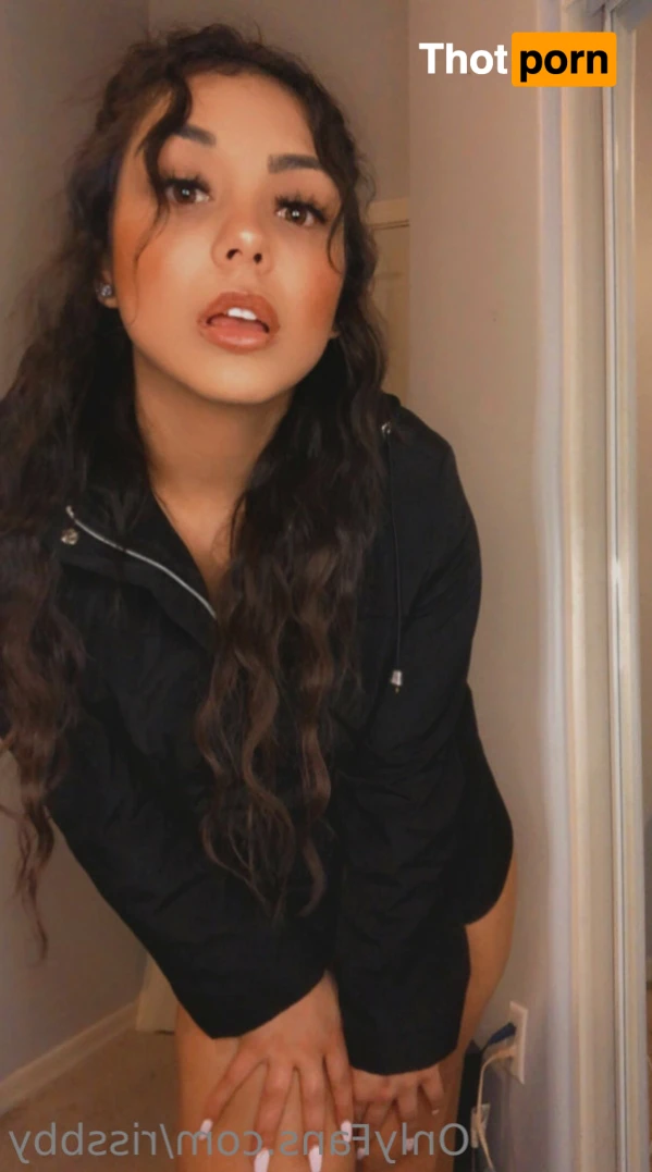 idontkissandtell 13322421