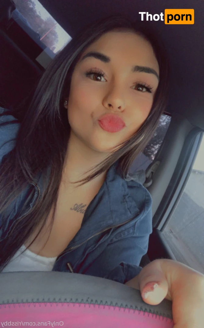 idontkissandtell 13322518