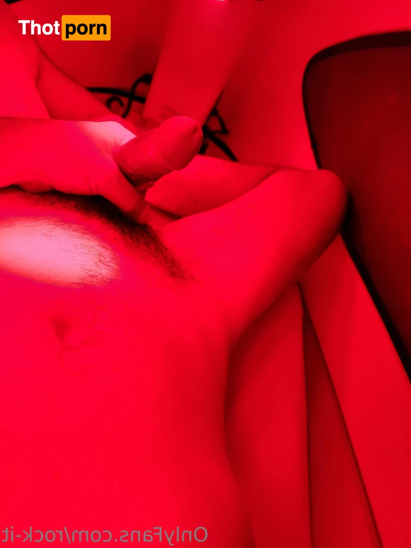 ROCK-IT👣👣🦶🦶 13314870