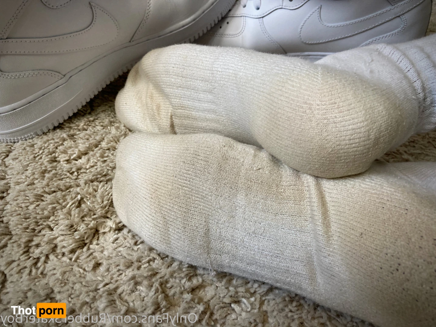 RubberSkaterBoy 12972355