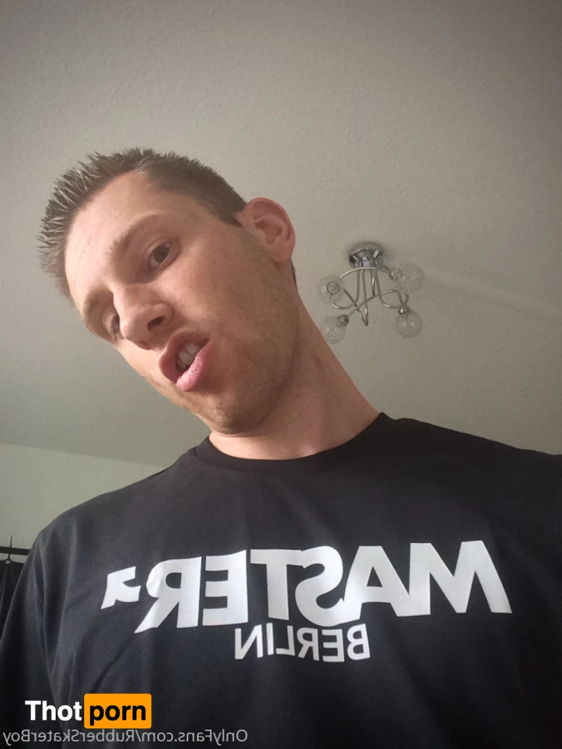 RubberSkaterBoy 12973371