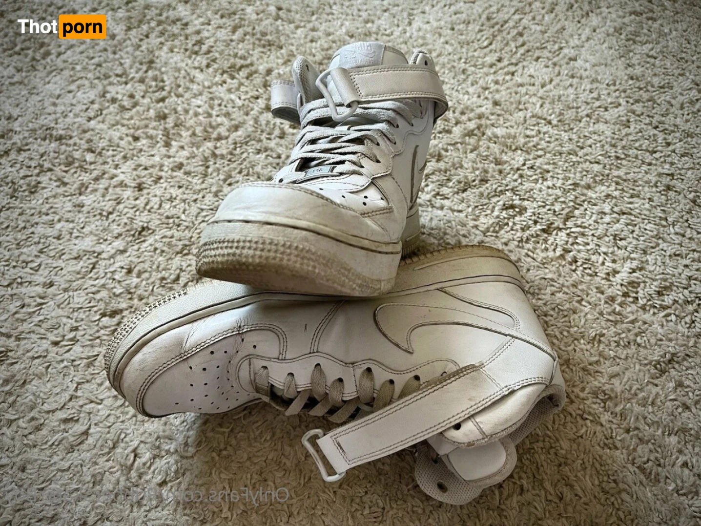 RubberSkaterBoy 12973641