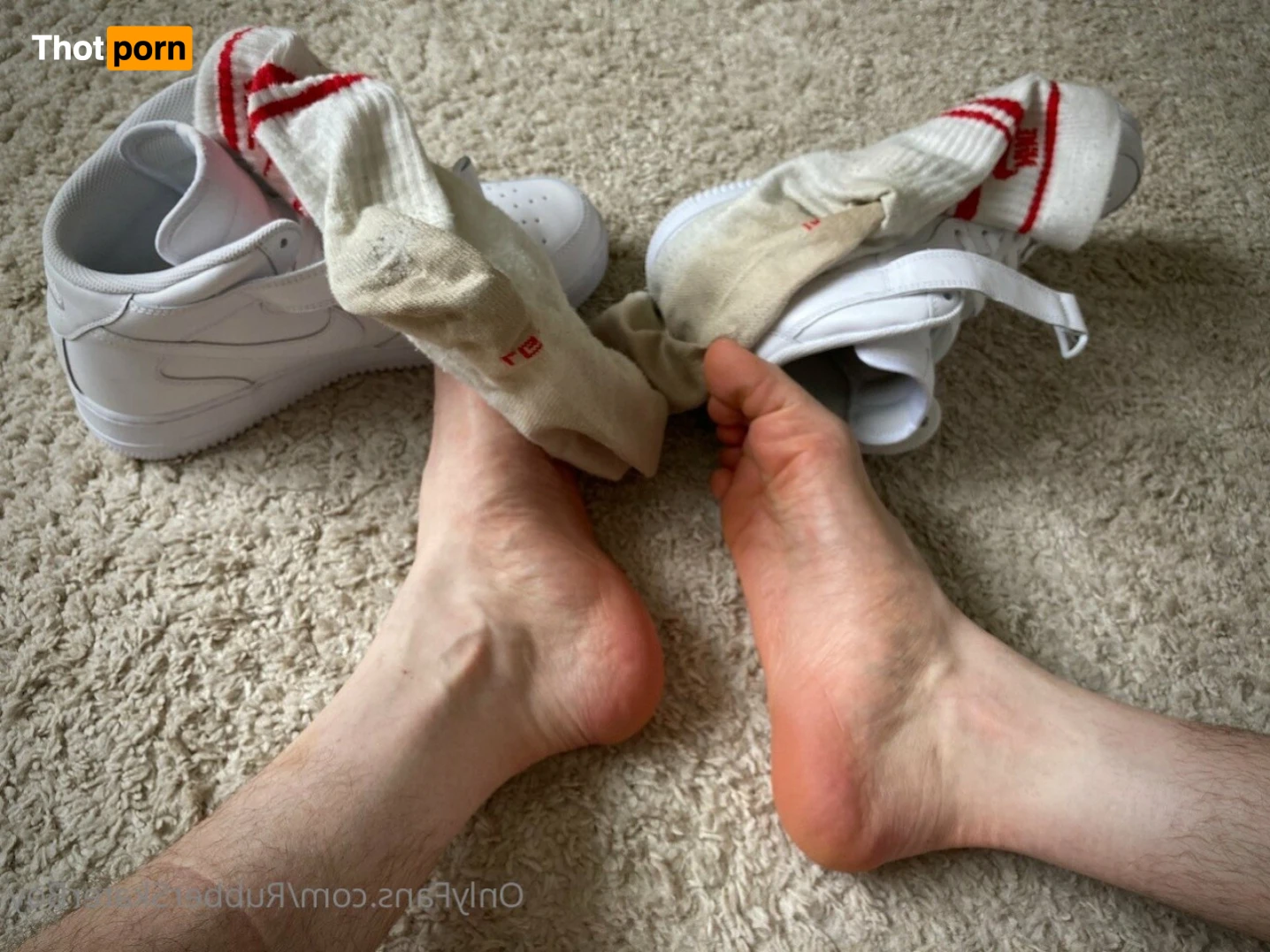 RubberSkaterBoy 12974065