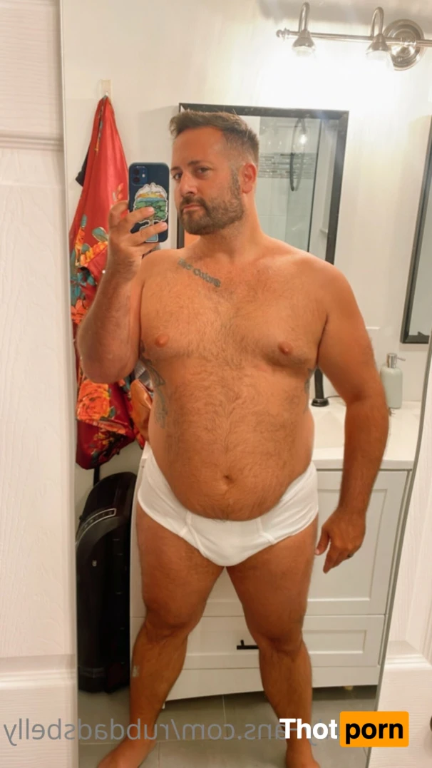 Rub Dads Belly 12750177