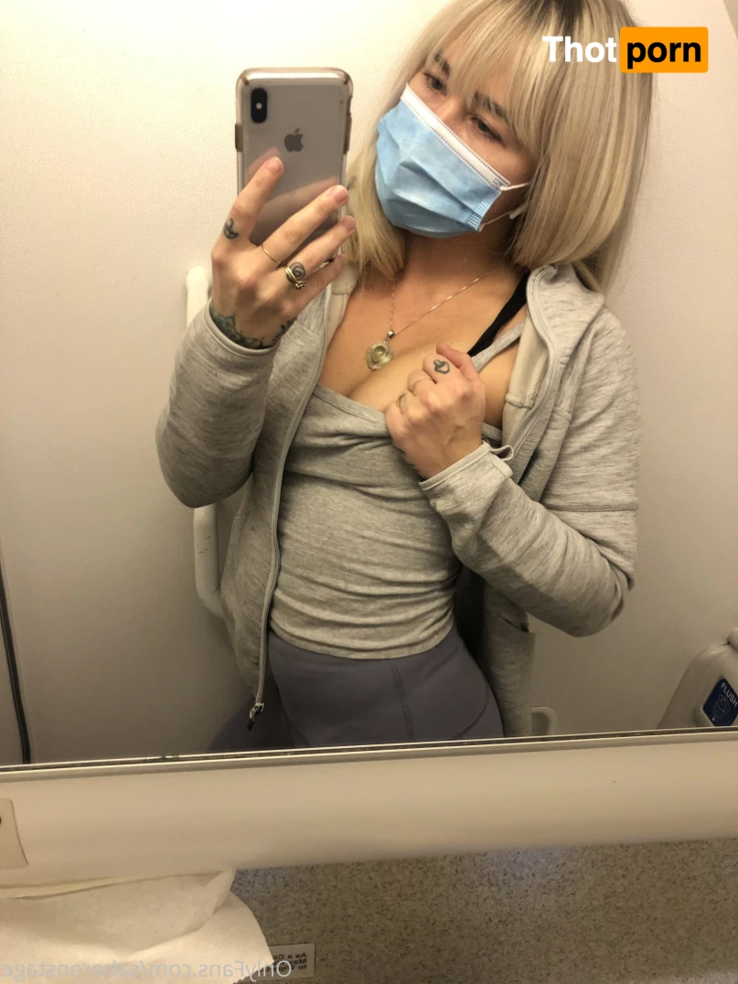 Saberonstage 12632246