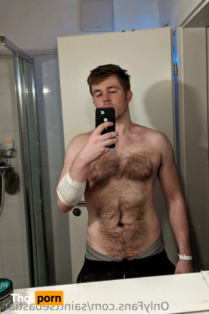 Saintt Sebastian 12548863