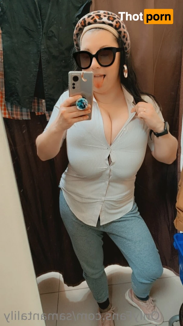 Samanta🥰Lily 12496883