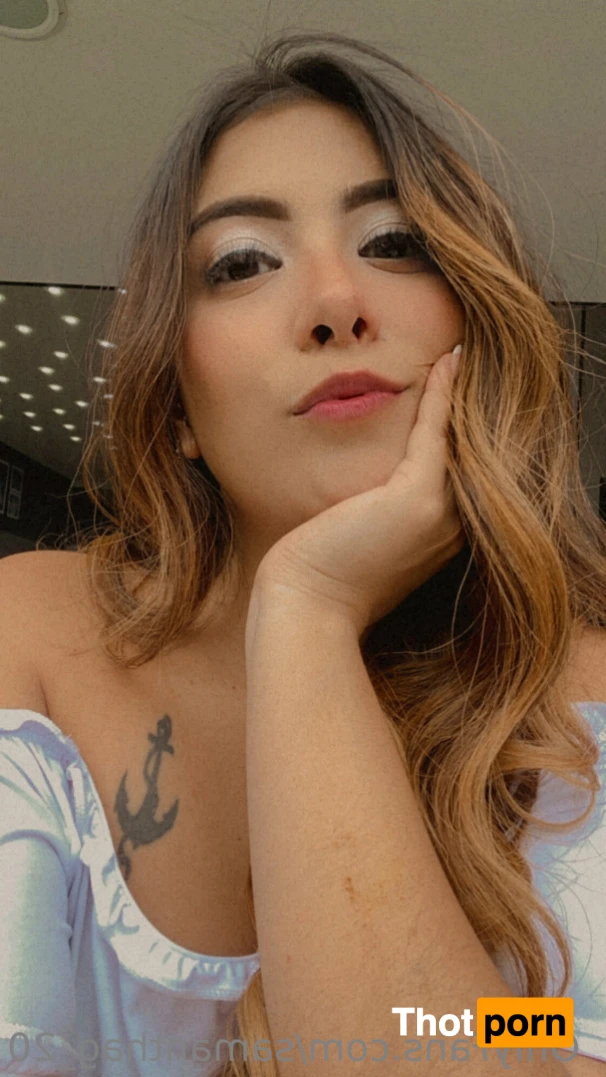 Samantha🍓 12482803