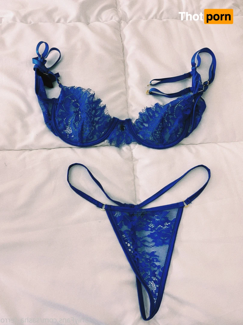 ⚡️Sasha⚡️ 12187419