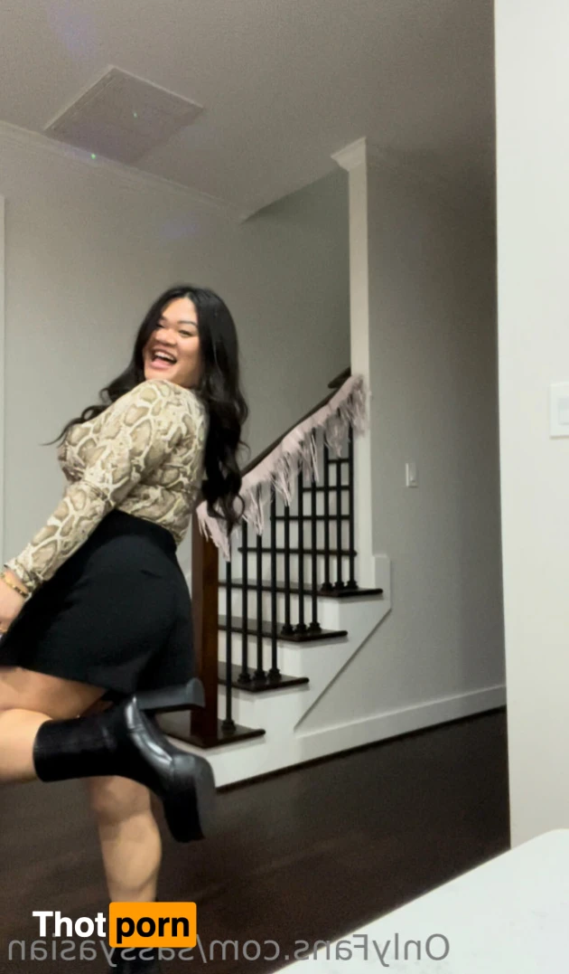 ✨Sassy Asian✨ 12180943