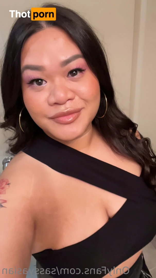 ✨Sassy Asian✨ 12181096
