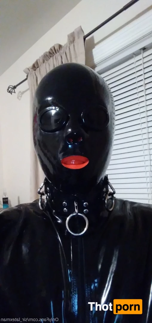 Sir_LatexMan 16473036