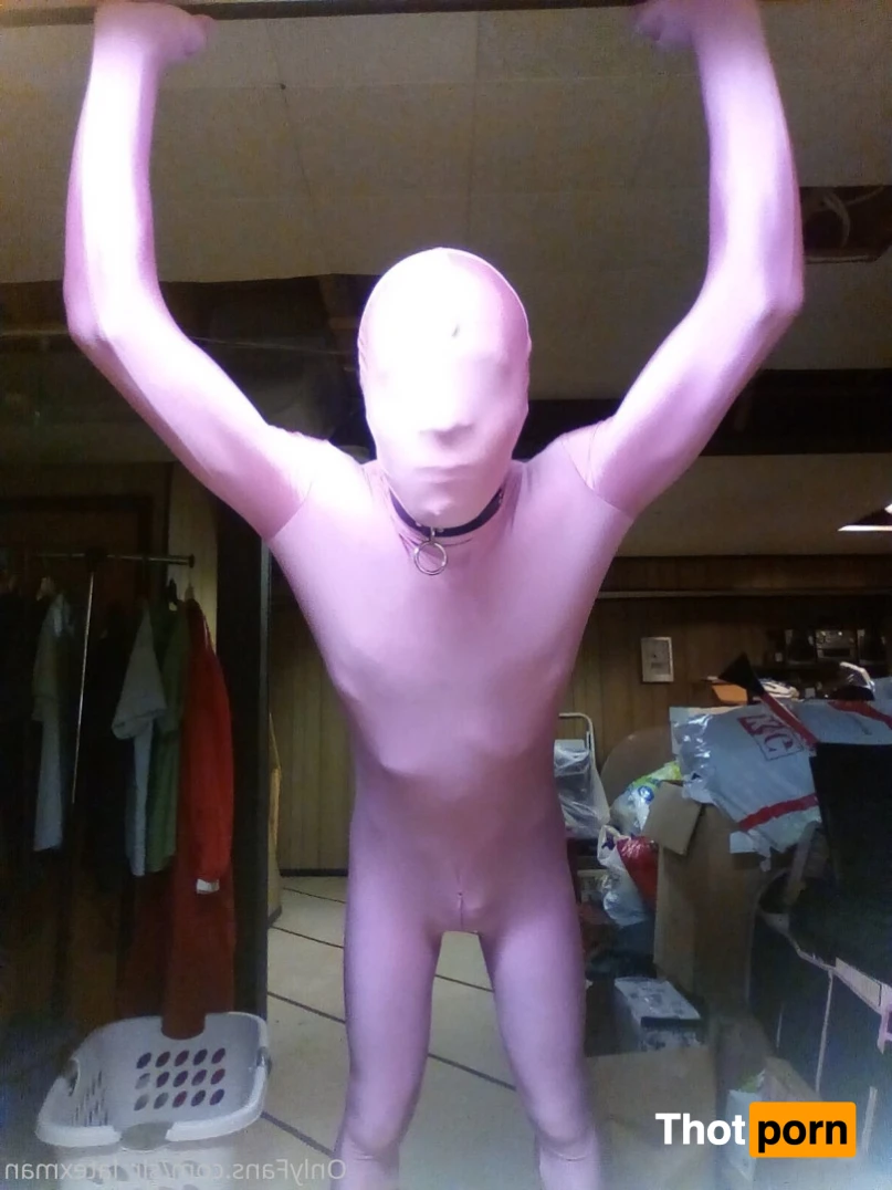 Sir_LatexMan 16473055