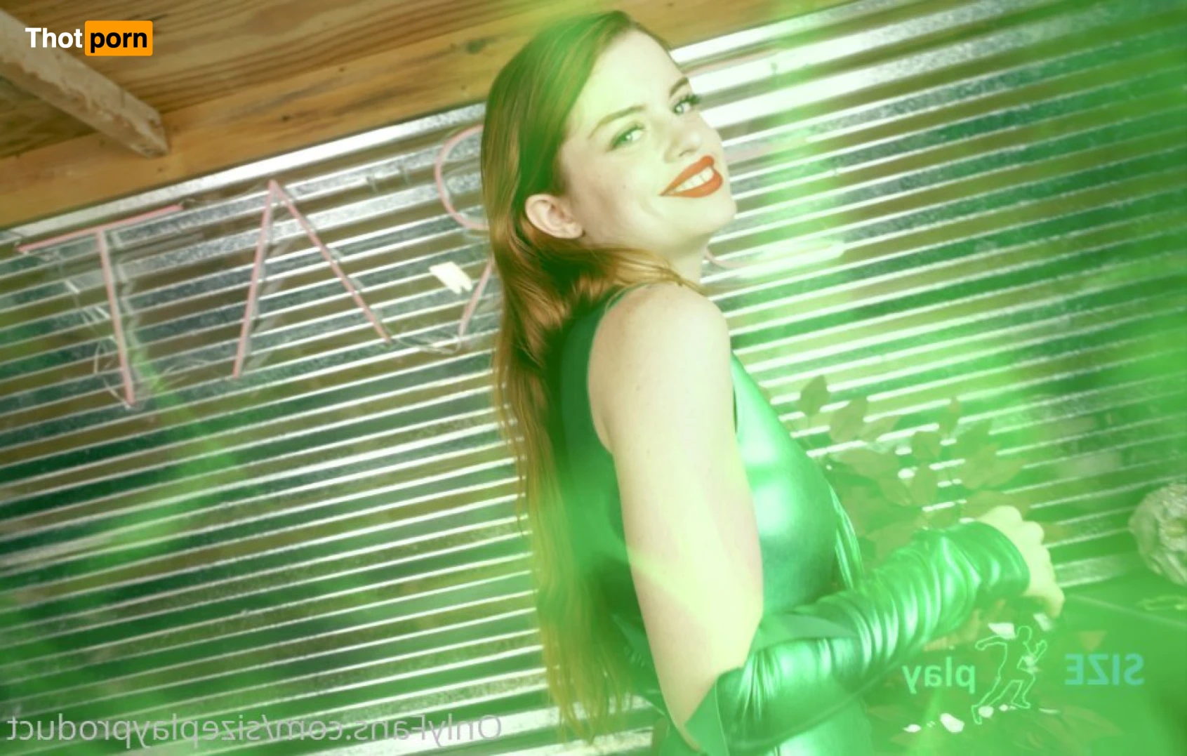 SIZEplay Productions 16440033